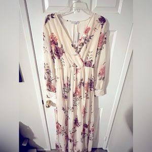 Baltic Born - Lydia Maxi Dress in Ivory Floral